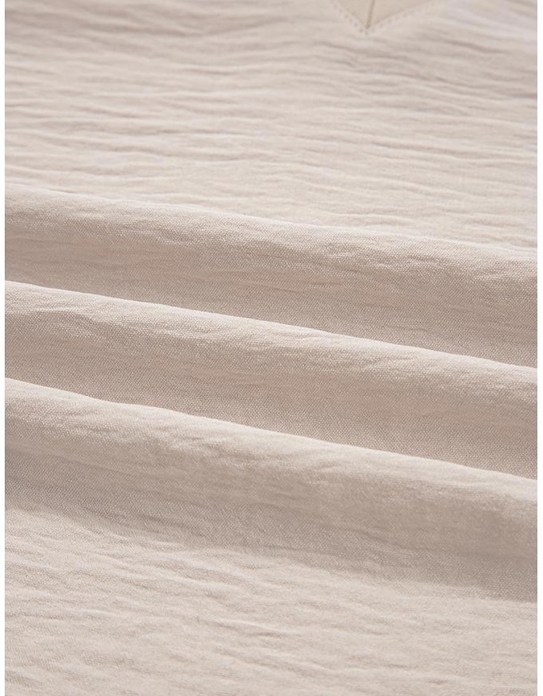 Jet Stream Contrast Scallop Trim V Neck Long Sleeve Blouse