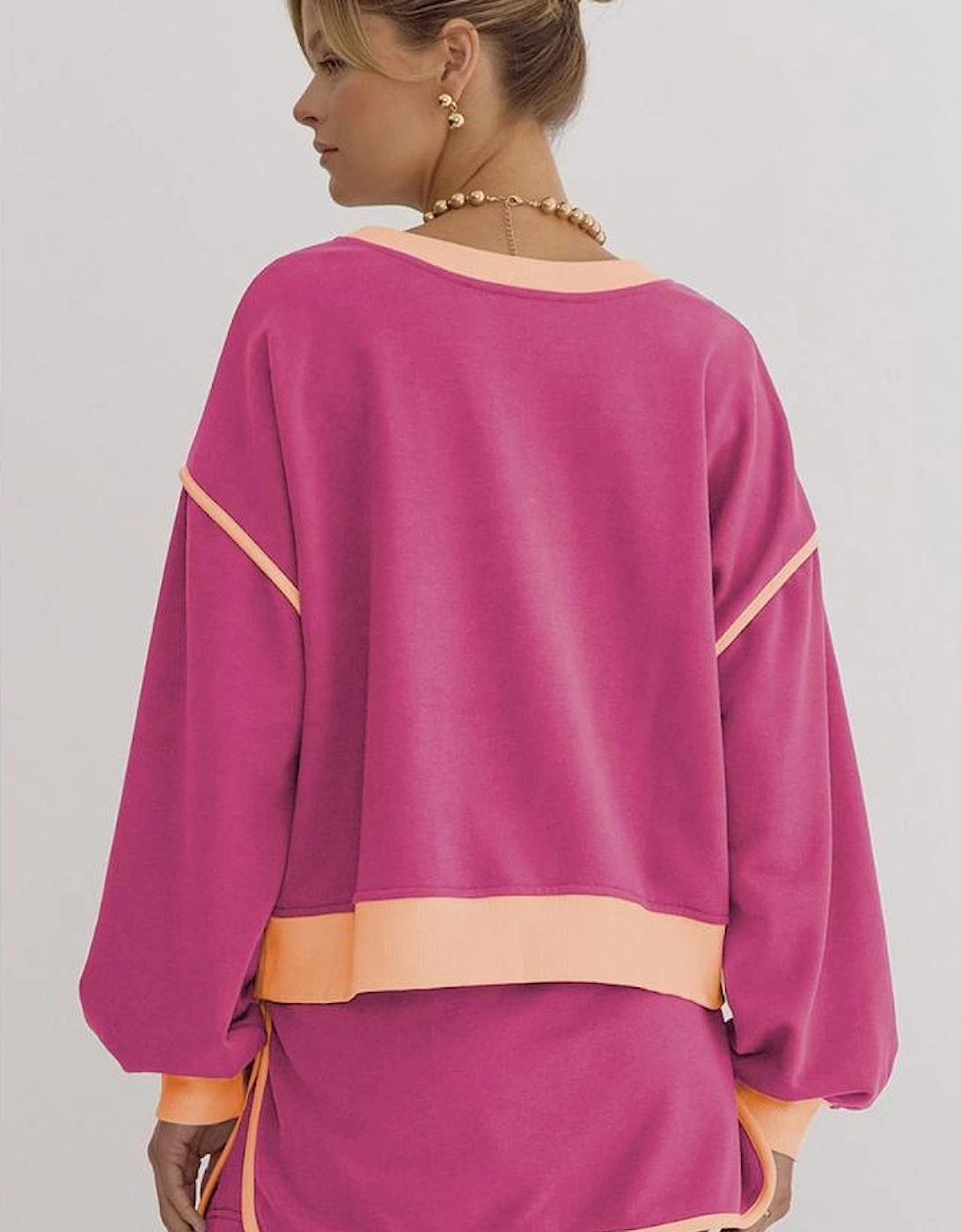 Rose Red Color Contrast Loose Pullover and Lace-up Waist Skort Set