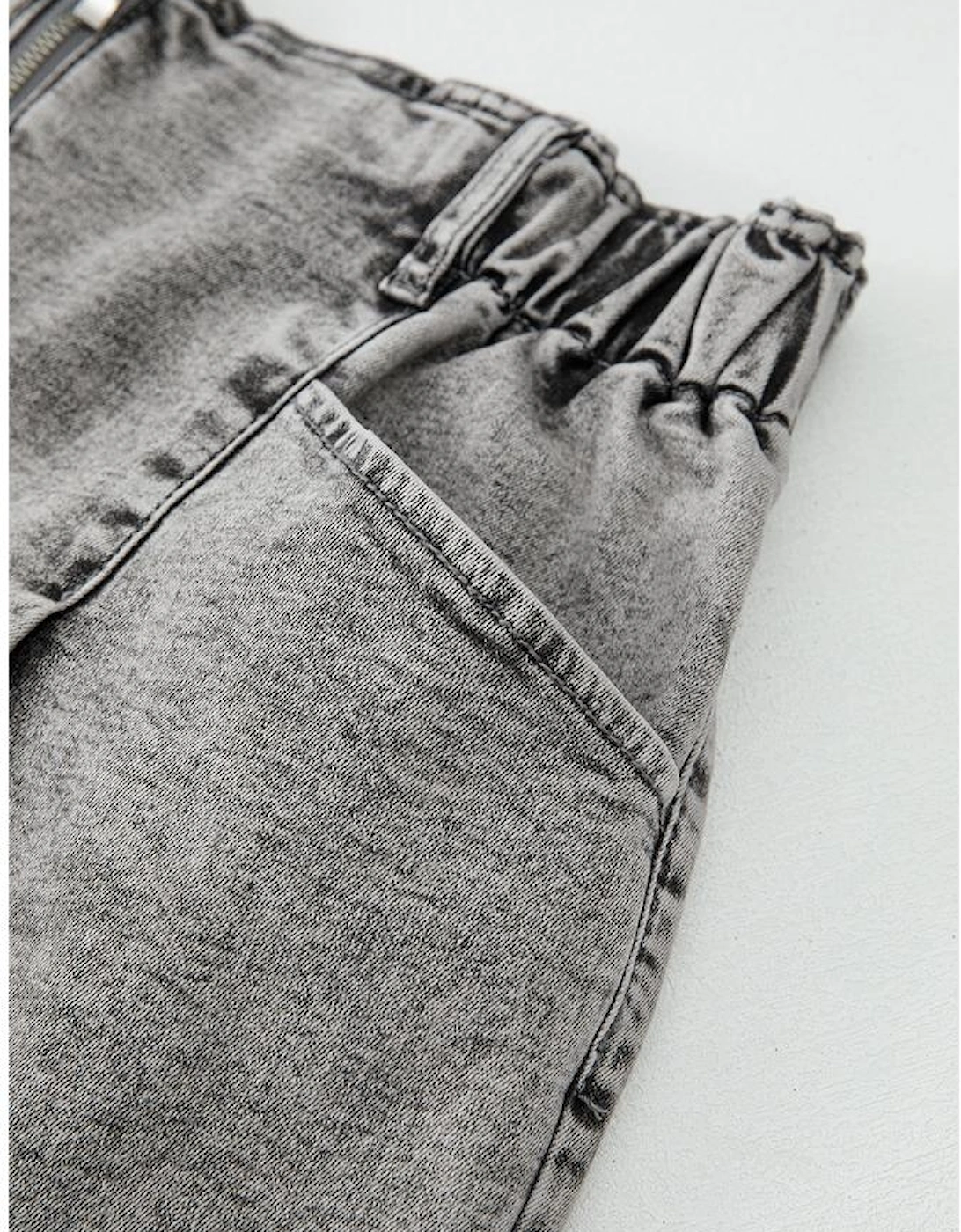 Gray Zipped Light Wash Cuffed Edge Denim Shorts