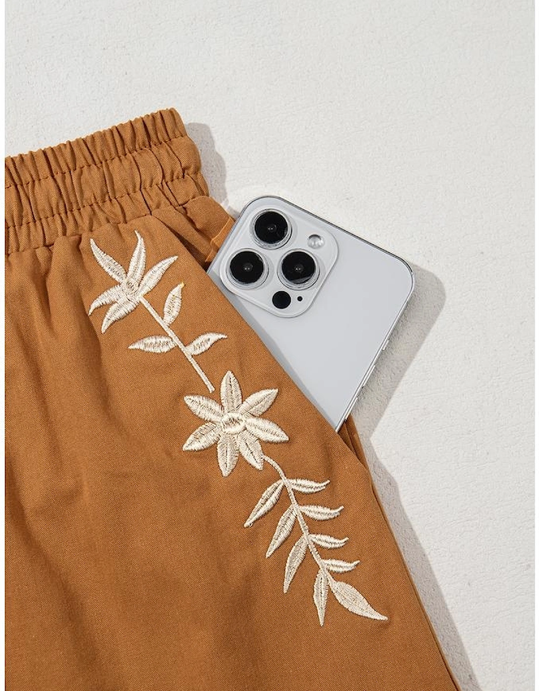 Khaki Embroidered Boho Tasseled Drawstring Elastic Waist Casual shorts