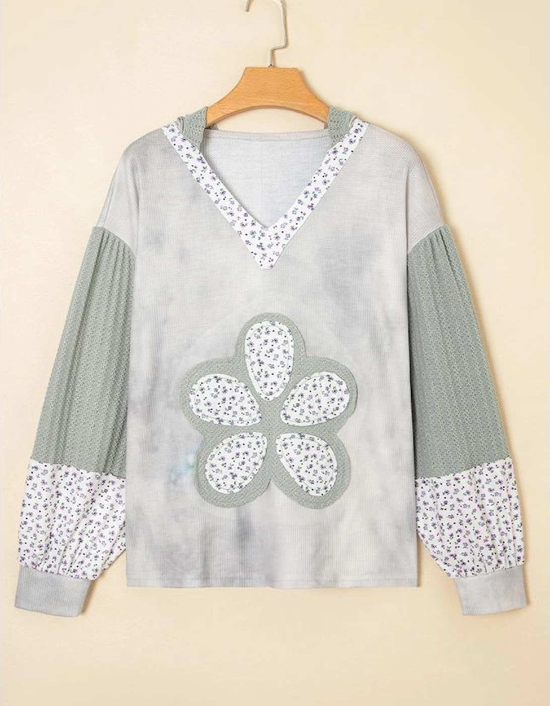 Green Floral Patched Waffle Textured Colorblock V Neck Casual Hooded Top