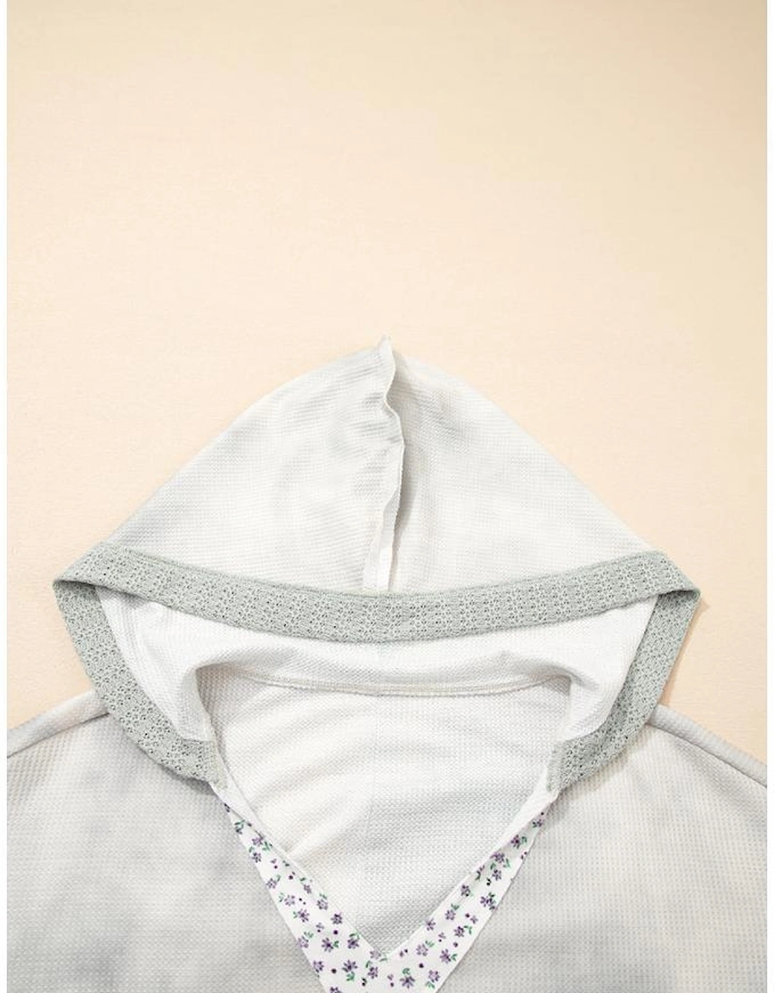 Green Floral Patched Waffle Textured Colorblock V Neck Casual Hooded Top