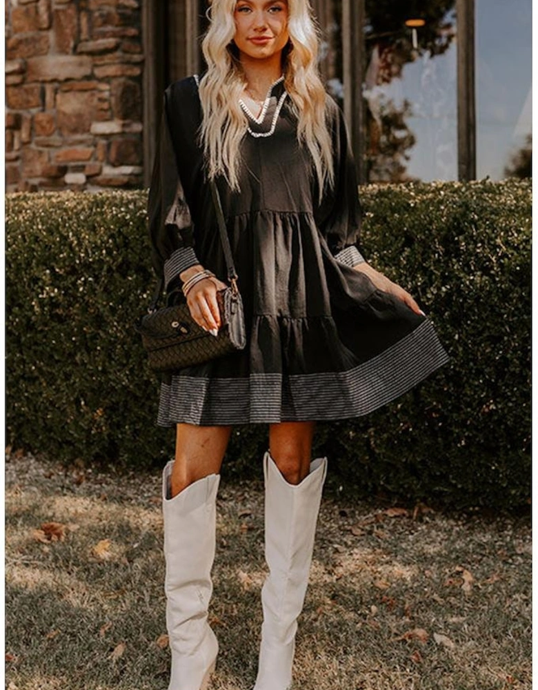 Black Contrast Stitched V Neck 3/4 Sleeve Tiered Mini Dress