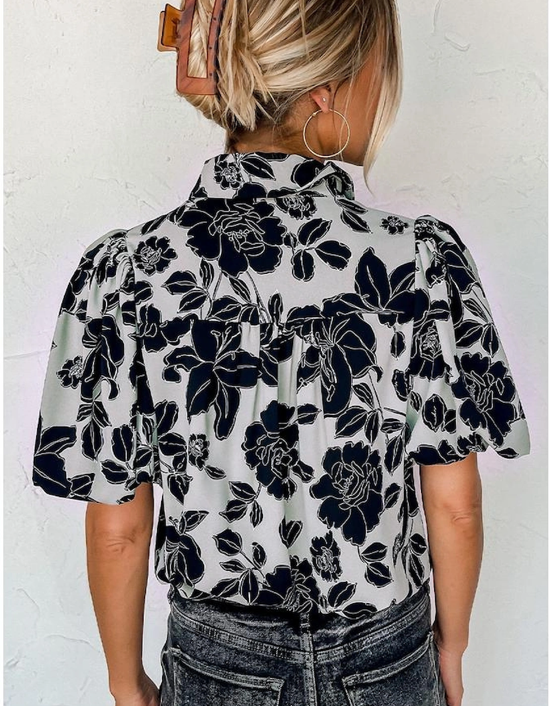 Black Floral Bubble Sleeve Casual Shirt