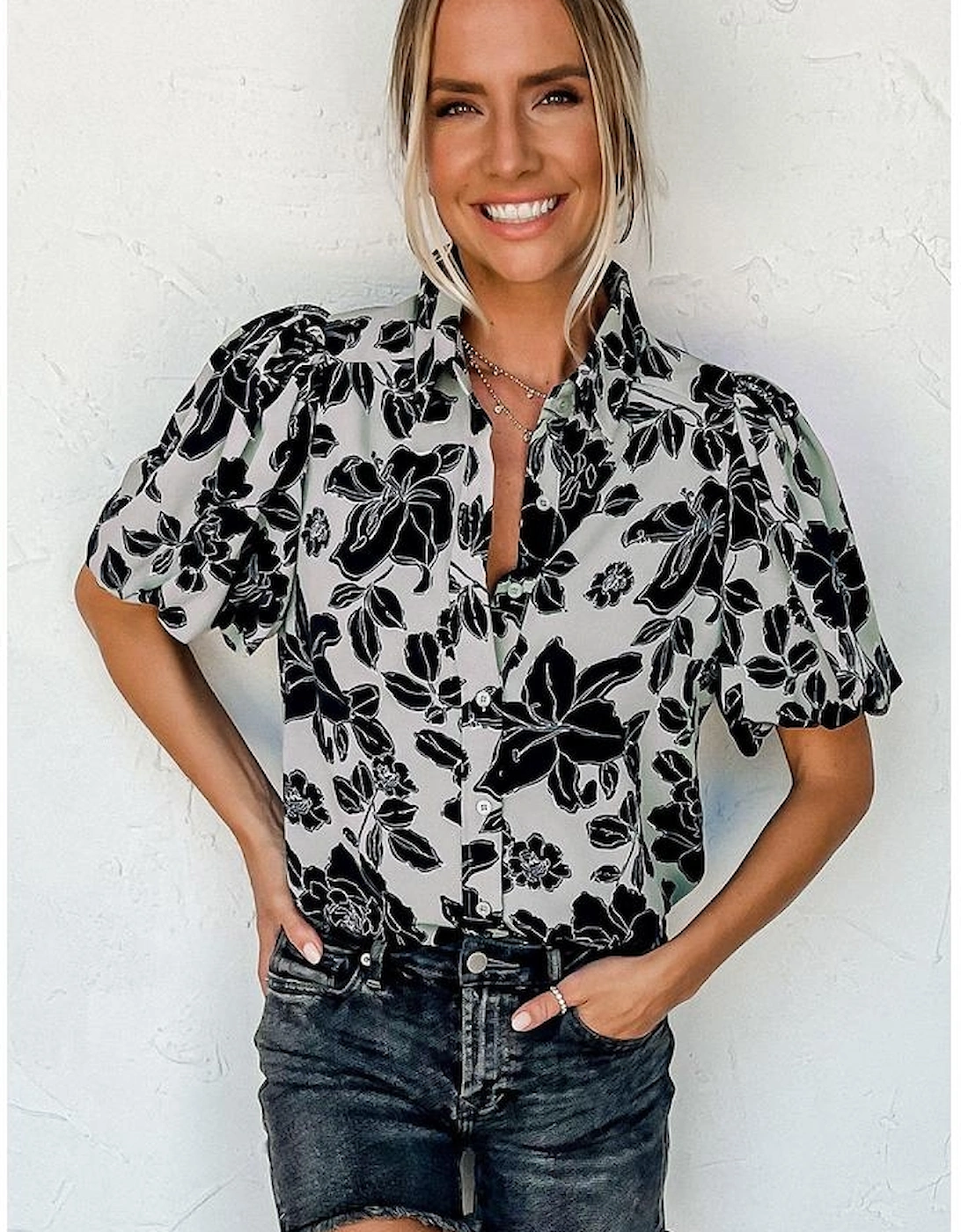 Black Floral Bubble Sleeve Casual Shirt