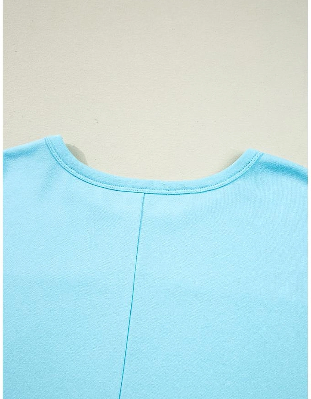 Aruba Blue Plus Size Solid Color Splicing Raw Hem Pullover Top Shorts Set