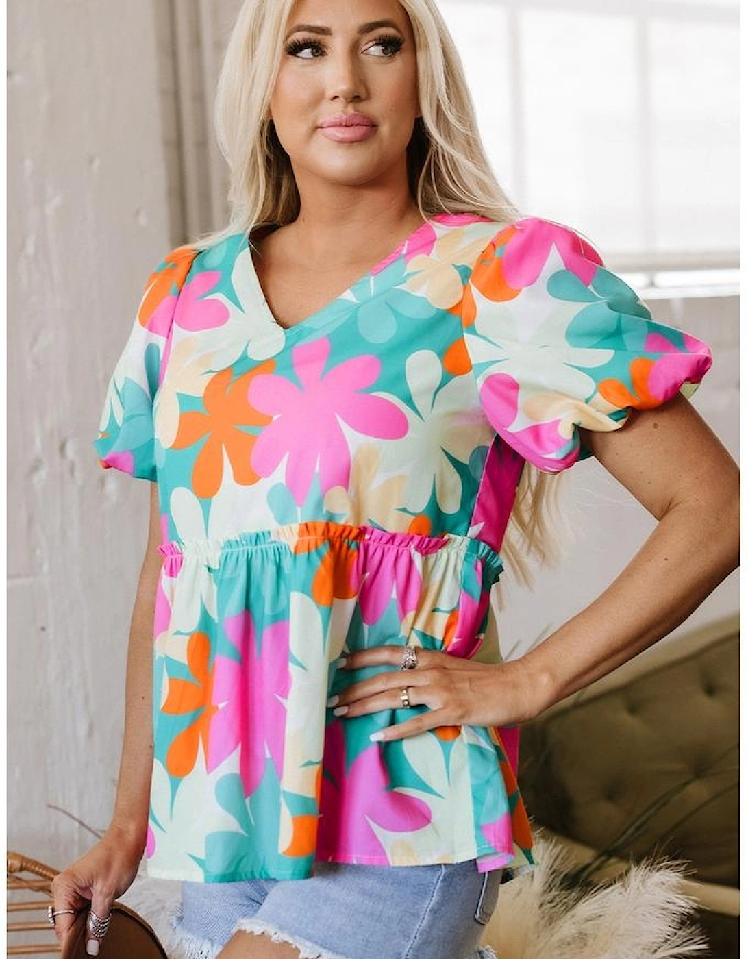 Pink Floral Print Bubble Sleeve V Neck Peplum Blouse