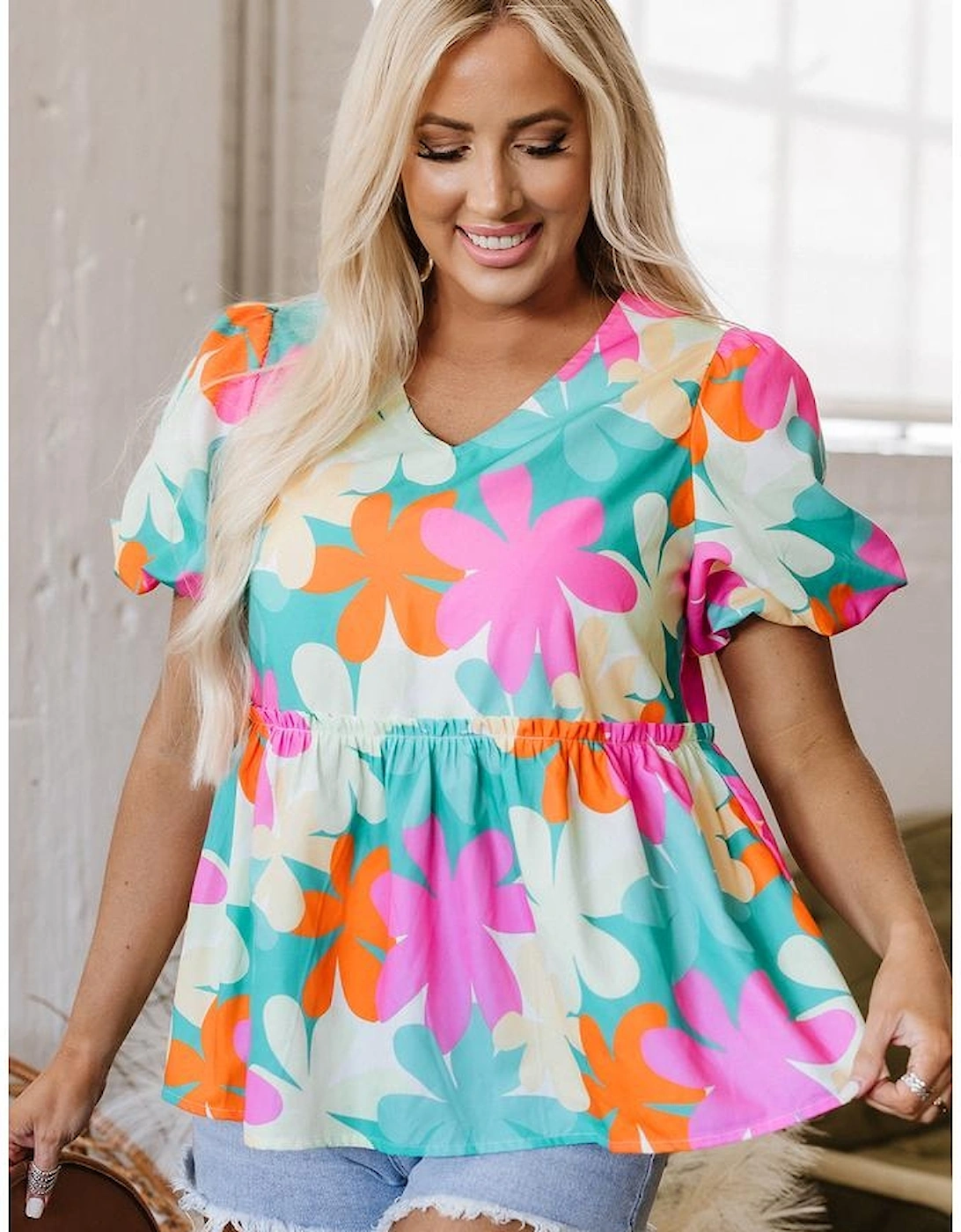 Pink Floral Print Bubble Sleeve V Neck Peplum Blouse