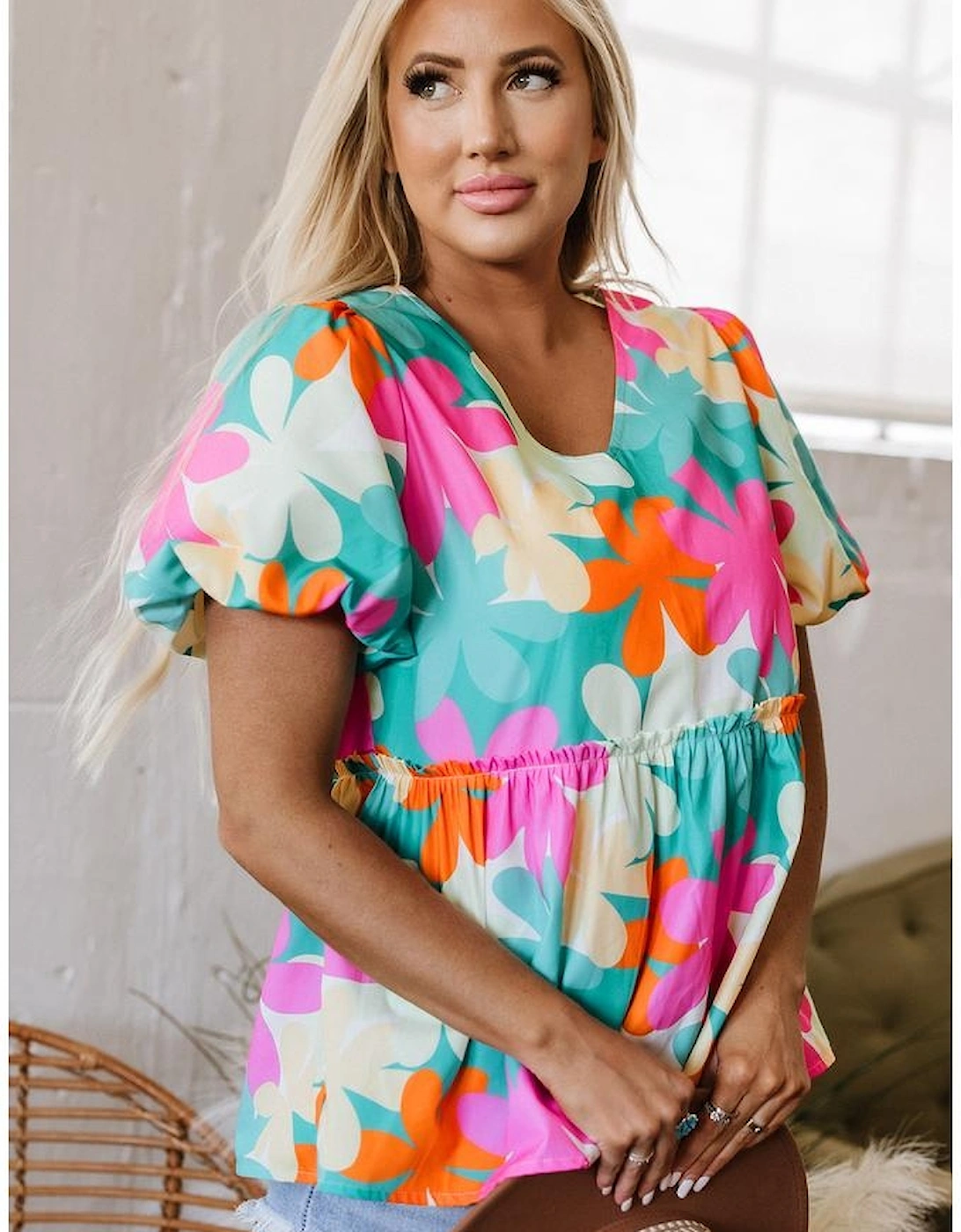 Pink Floral Print Bubble Sleeve V Neck Peplum Blouse