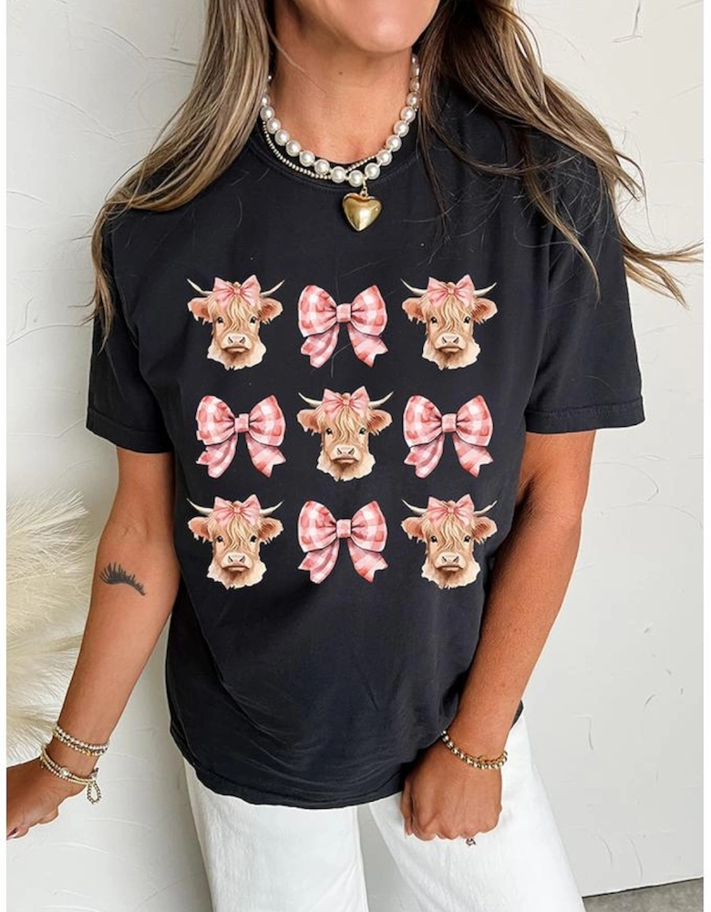 Black Cow with Bow Graphic Crewneck Western Tee