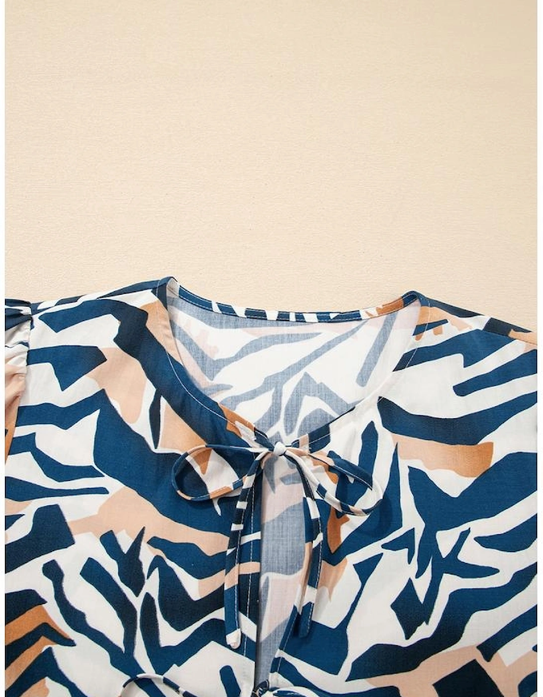 Blue Zebra Print Tied Front Puff Sleeve Top