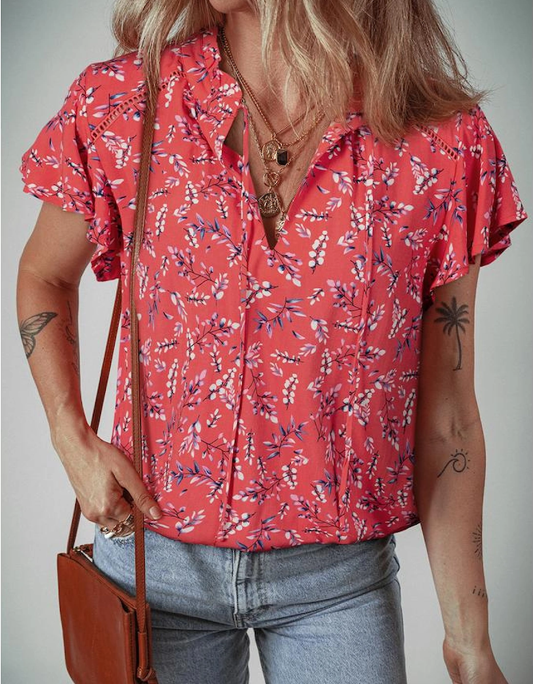 Red Floral Tie Split Neck Short Flounce Sleeve Crinkled Blouse