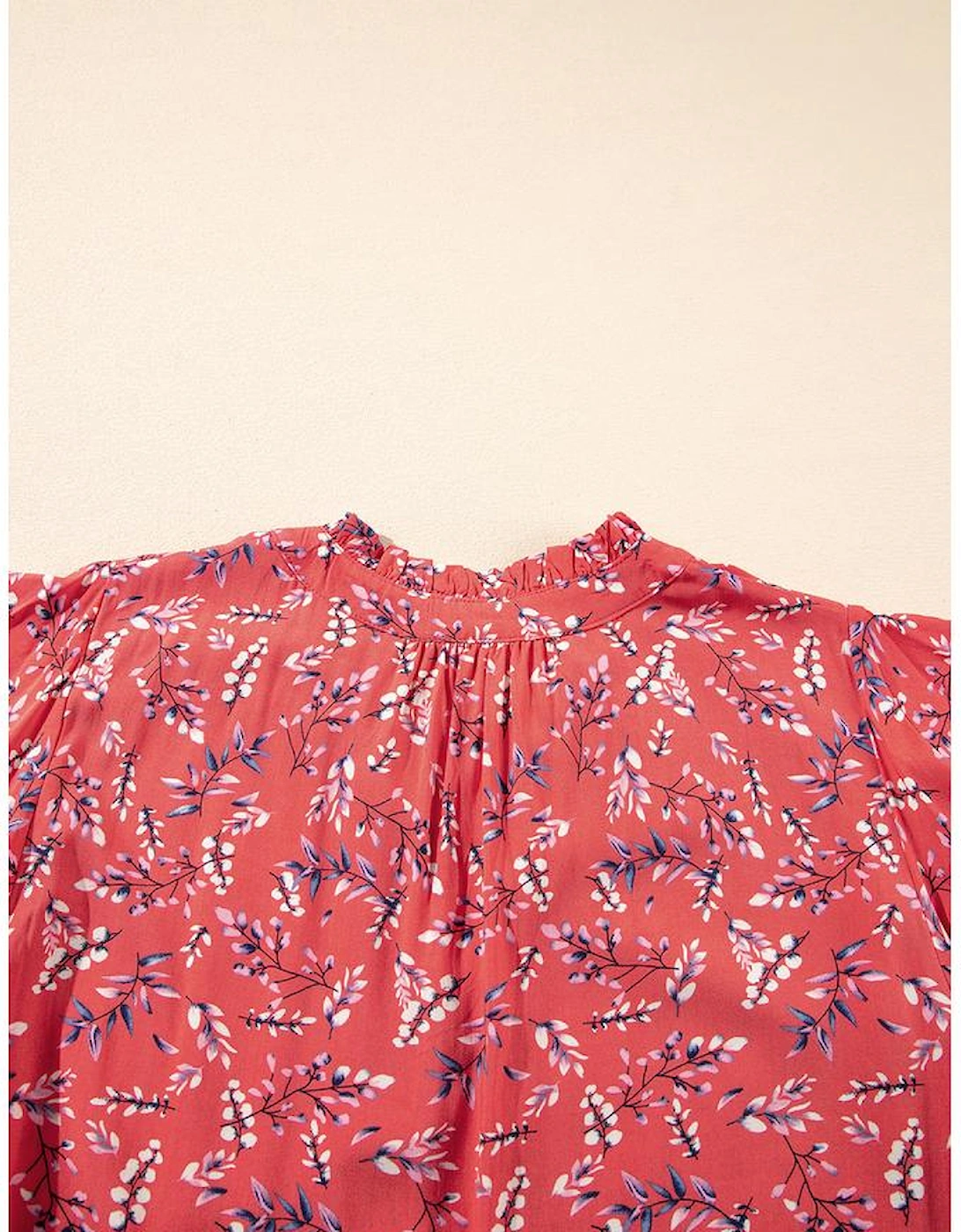 Red Floral Tie Split Neck Short Flounce Sleeve Crinkled Blouse