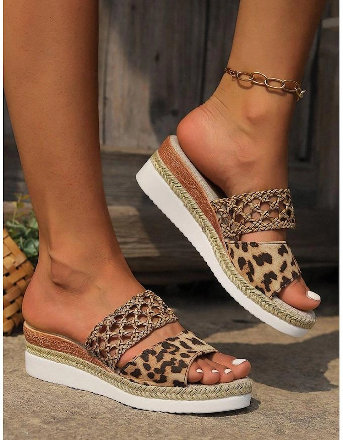 Chestnut Leopard Print Braided Details Wedge Slippers