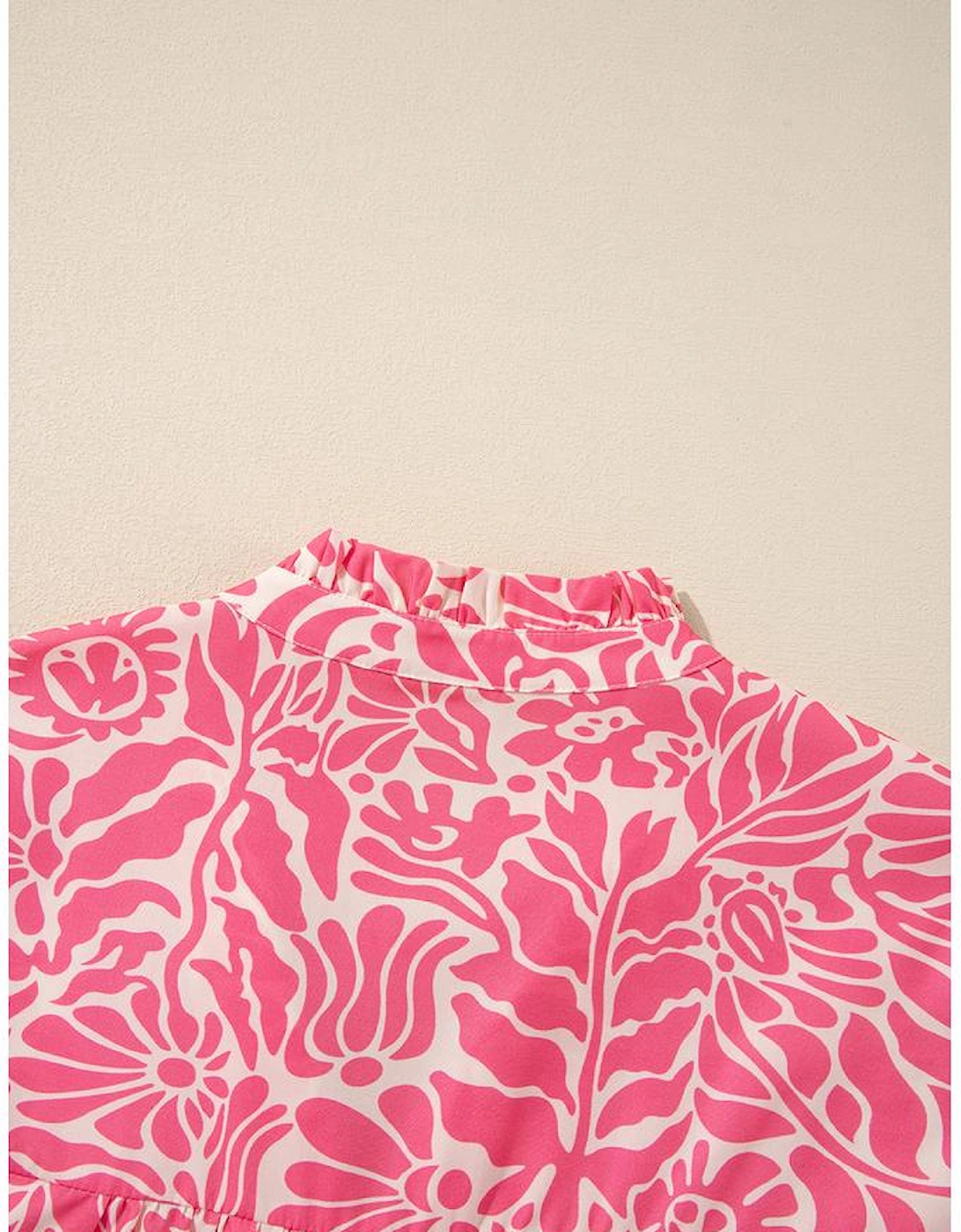 Pink Plus Size Floral Print Frilled Neck Puff Sleeve Top