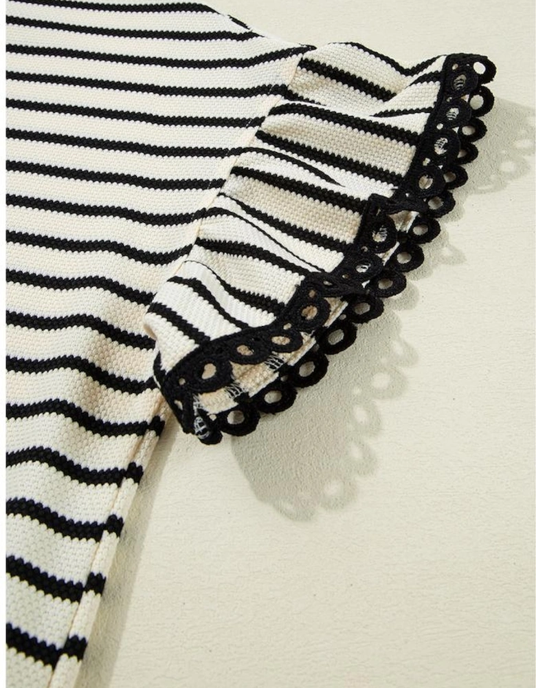 Black Stripe Scallop Lace Trim Ruffle Short Sleeves Crewneck Top