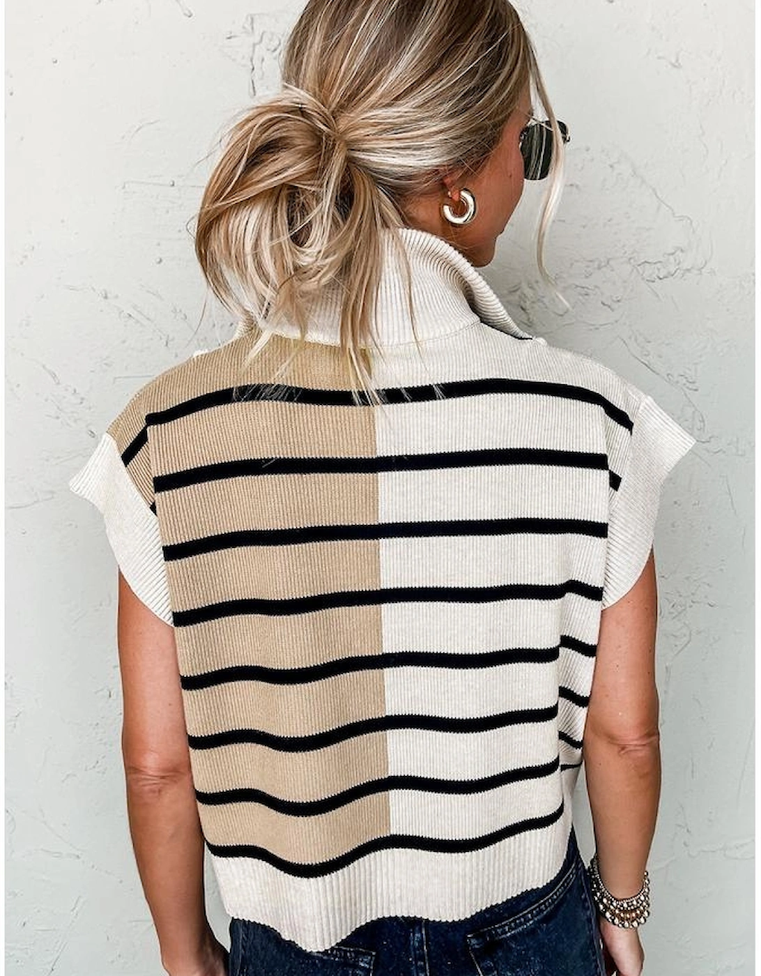 Black Stripe Colorblock Quarter Zip Collar Sweater Vest