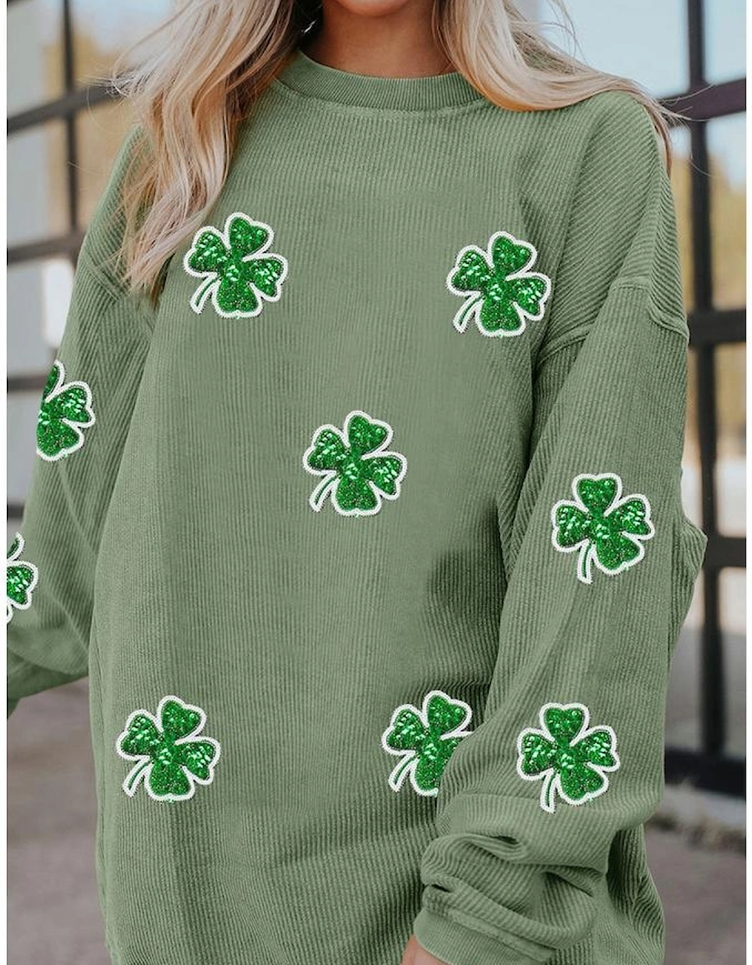 Grass Green Ribbed Four Leaf Clover Graphic St. Patricks Pullover Sweatshirt