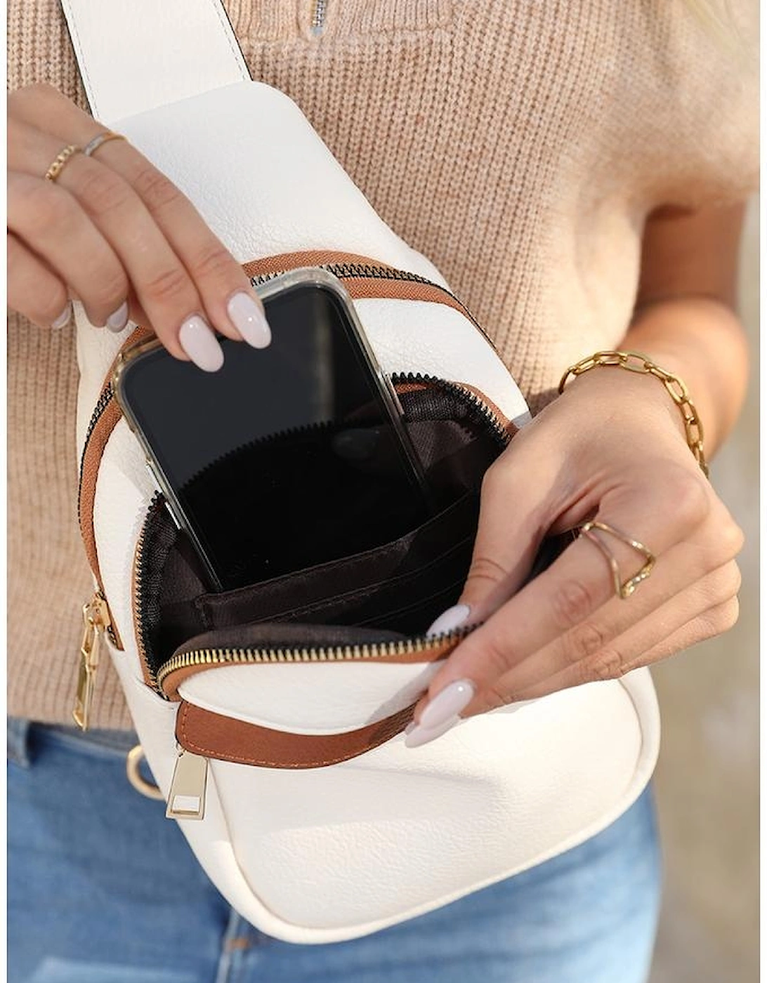 Azura Exchange White Multi Zipped Street Casual Sling Bag, 9 of 8