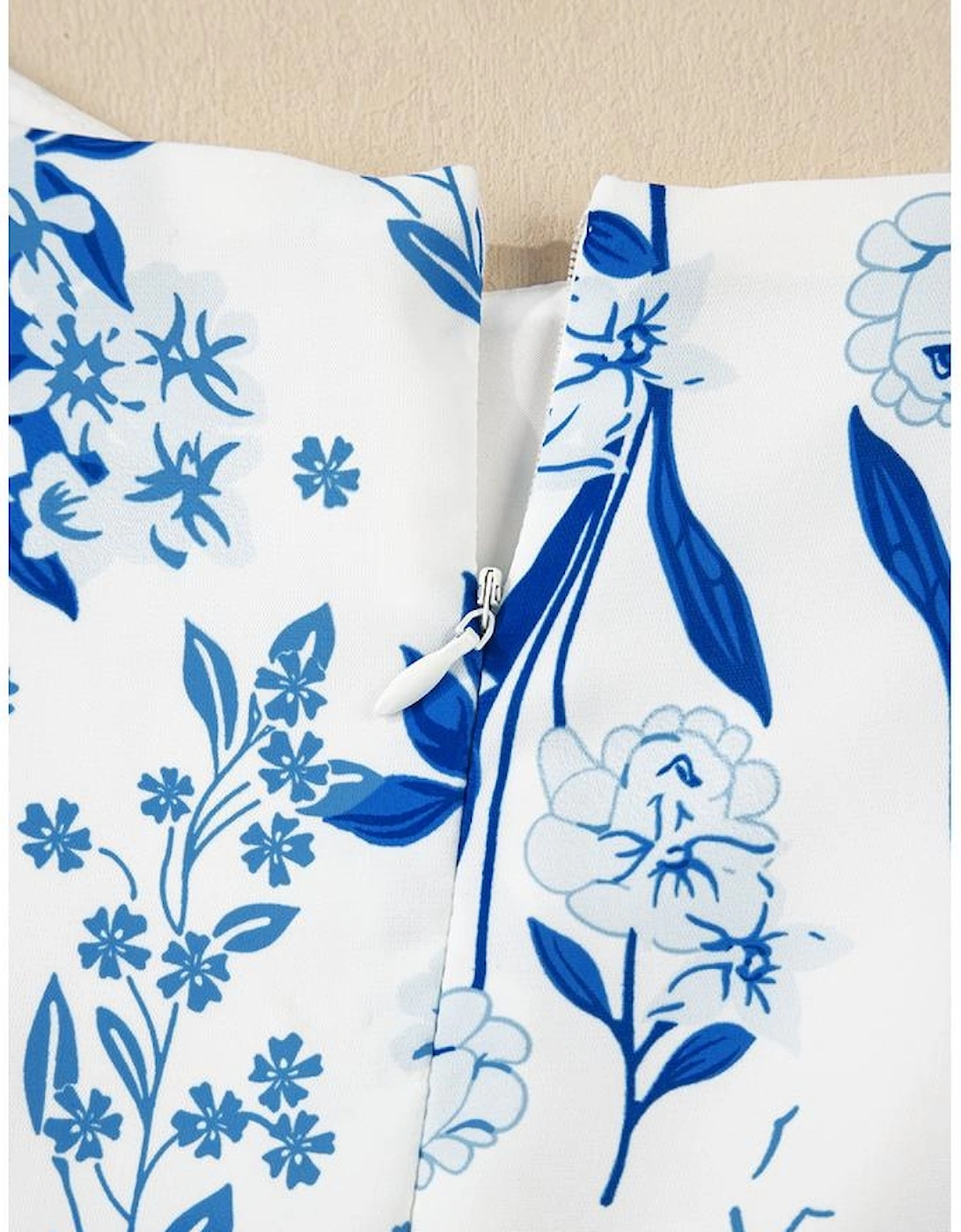 Sky Blue Floral Print Sweetheart Neck Plus Size Midi Dress