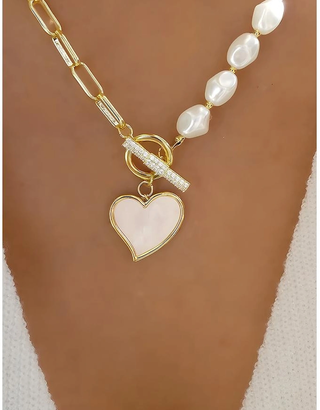 Gold Heart Shape Pendant Rhinestone Decor Pearl Chain Necklace