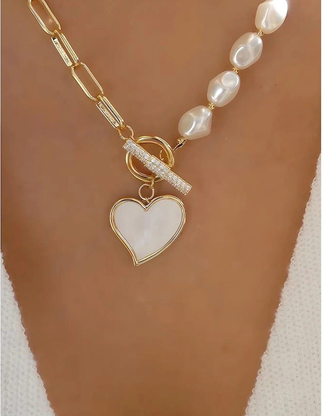 Gold Heart Shape Pendant Rhinestone Decor Pearl Chain Necklace