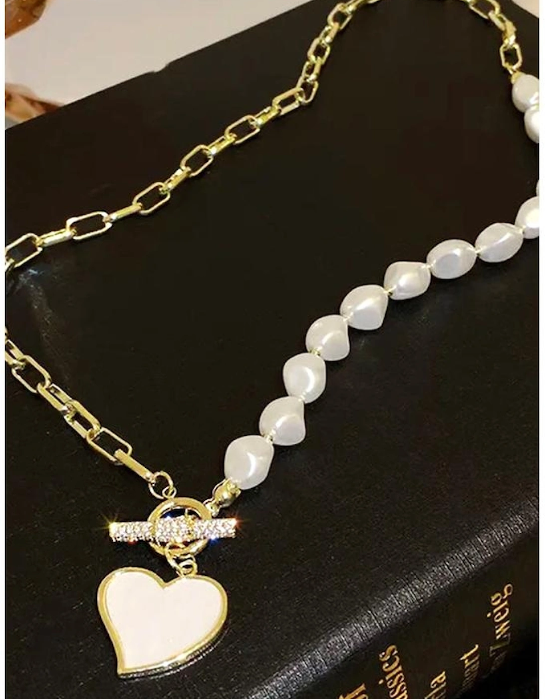 Gold Heart Shape Pendant Rhinestone Decor Pearl Chain Necklace