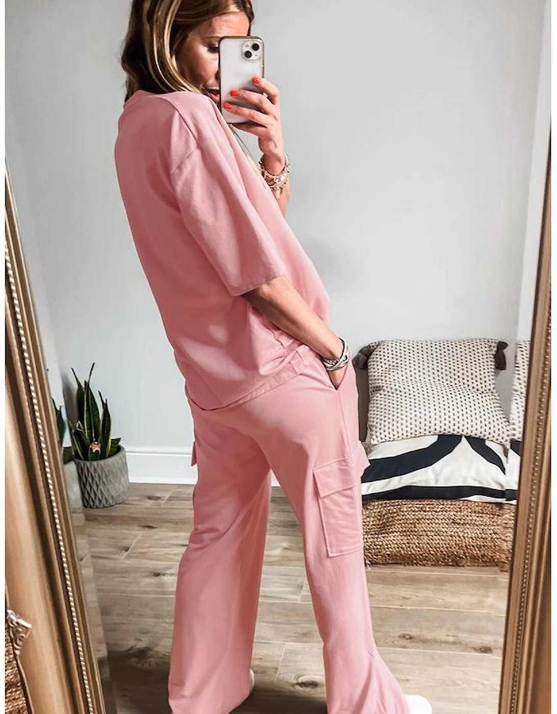Apricot Pink Half Sleeve T-Shirt & Cargo Sweatpants Set
