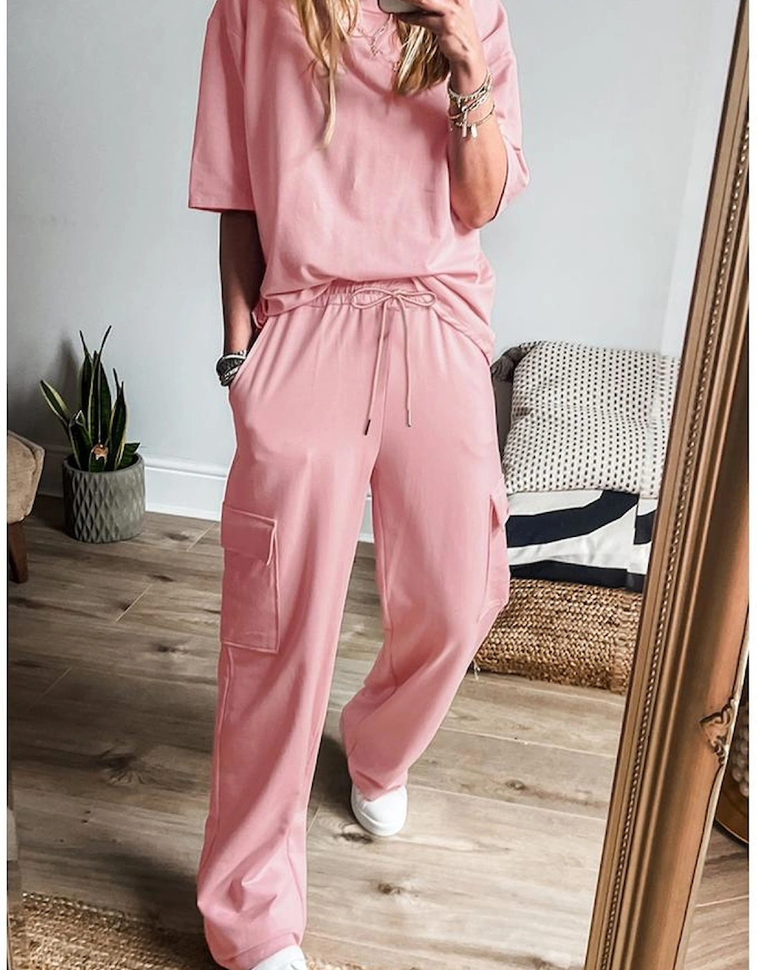 Apricot Pink Half Sleeve T-Shirt & Cargo Sweatpants Set