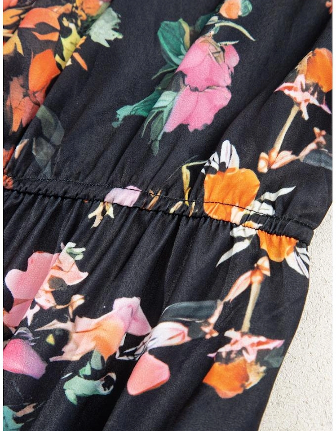 Black Plus Size Floral Print Tie Neck Cinched Waist Long Sleeve Mini Dress