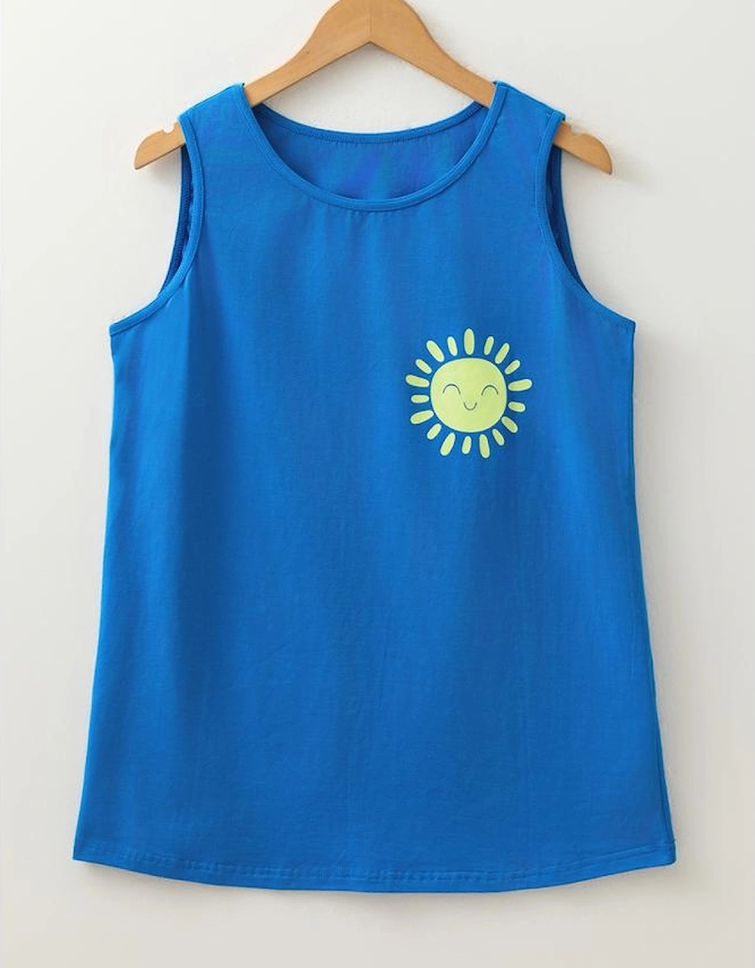 Blue Sun Graphic Casual Tank Top