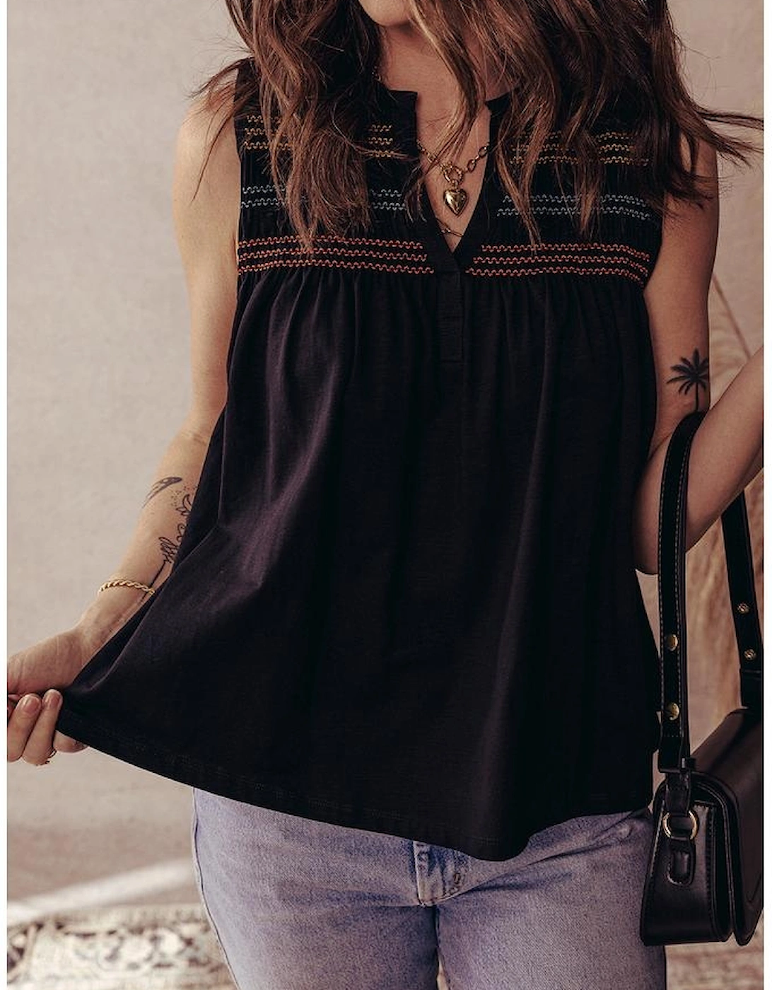 Black Colorful Shirred Yoke Notched V Neck Tank Top
