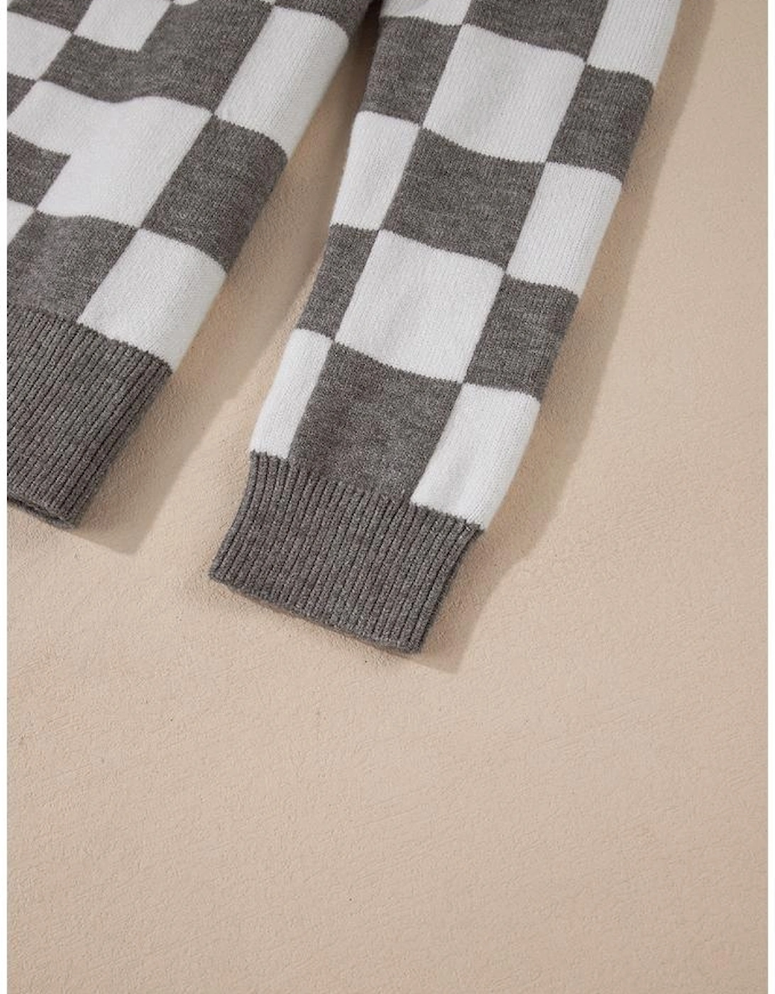 Gray Checkered Print Drop Shoulder Round Neck Sweater