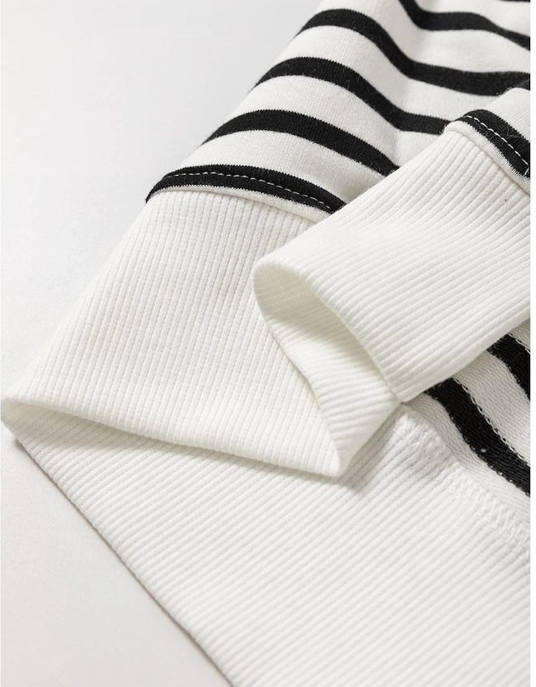 Black Stripe Raglan Sleeve Side Slits Loose Sweatshirt