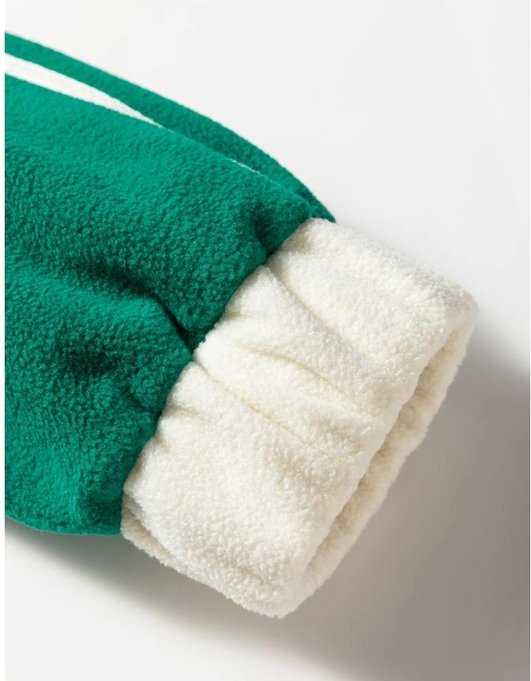 Dark Green Half Zip Contrast Trim Pocketed Plus Size Fleece Sweatshirt