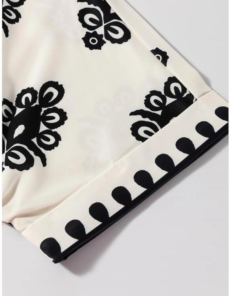 Black Geometric Print Short Sleeve V Neck Blouse