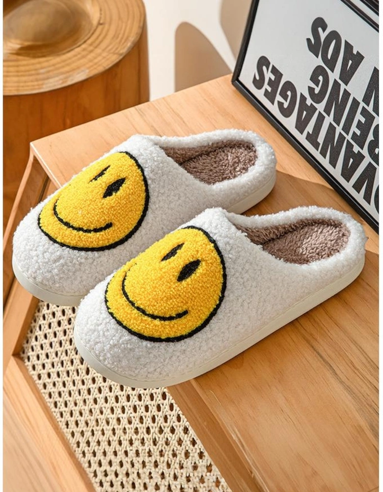 Azura Exchange White Smile Face Print Non-slip Plush Slippers