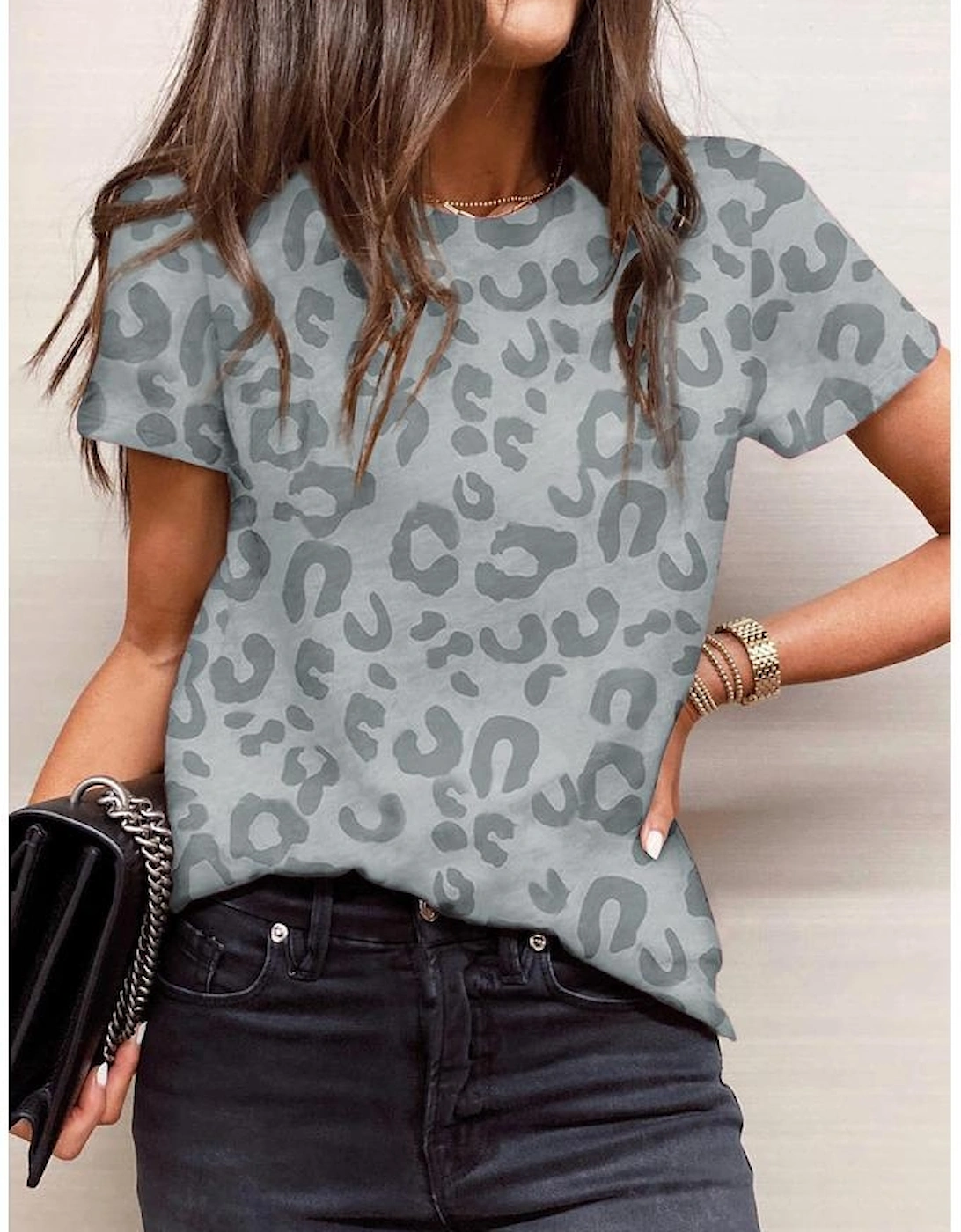 Azura Exchange Leopard Print Crew Neck T Shirt, 12 of 11