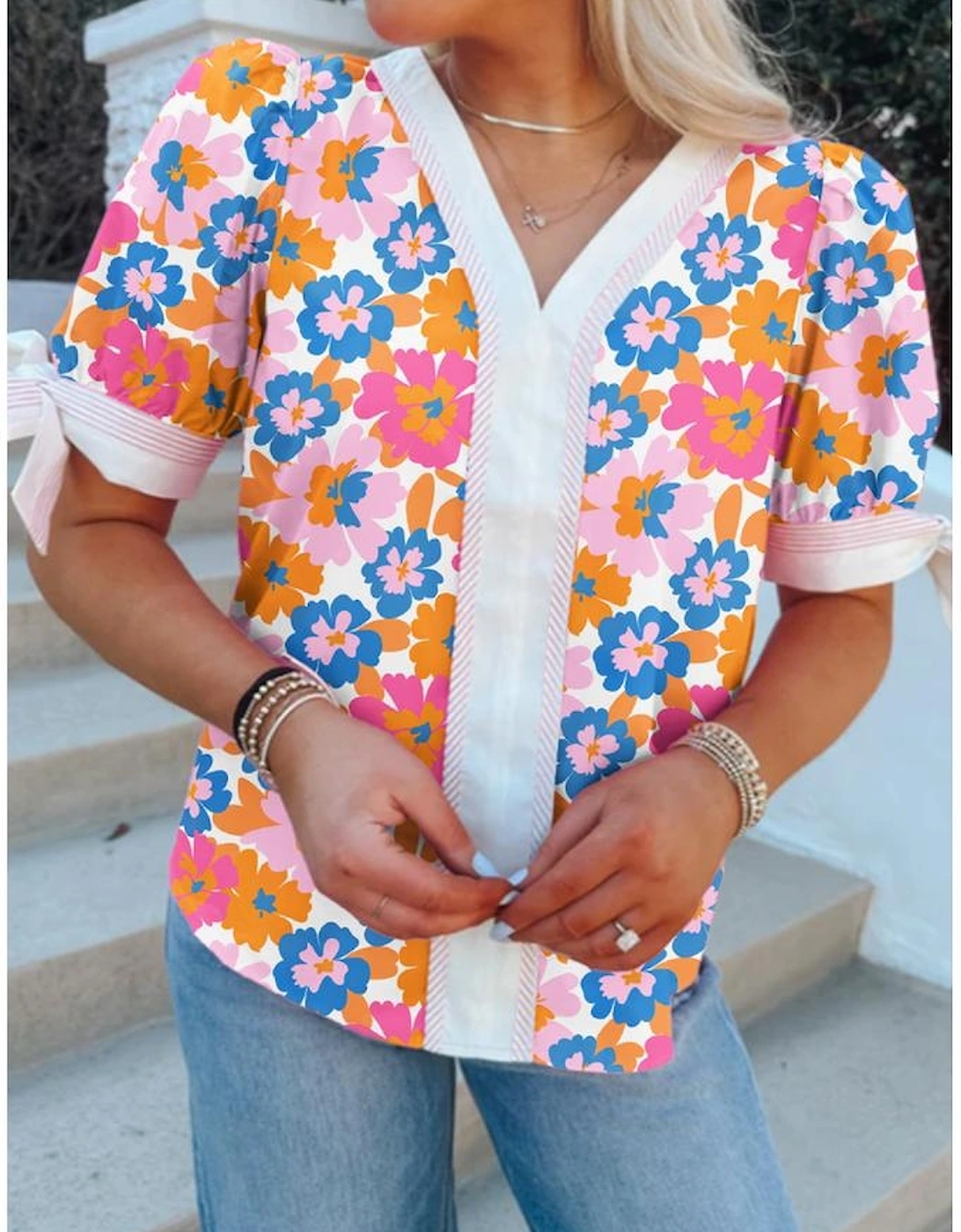 White Floral Colorblock Striped Edge V Neck Knotted Short Sleeve Blouse