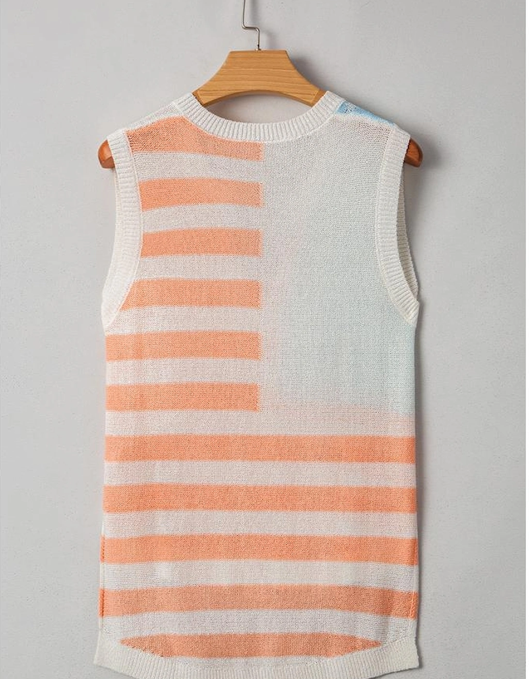 Beige USA Flag Notched Neckline Loose Sweater Vest