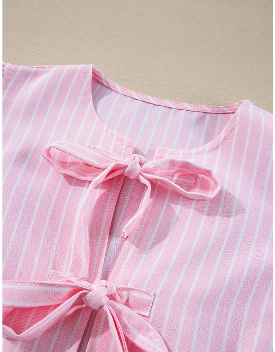 Pink Stripe Bowknot Front Crew Neck Puff Sleeve Blouse
