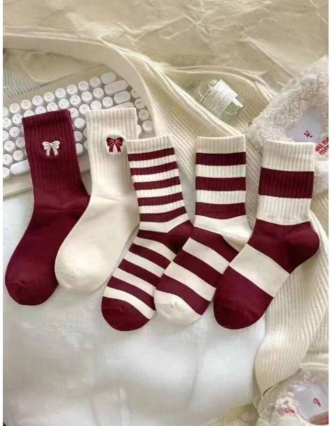 Azura Exchange Fiery Red Embroidered Bowknot Ribbed Crew Socks, 3 of 2