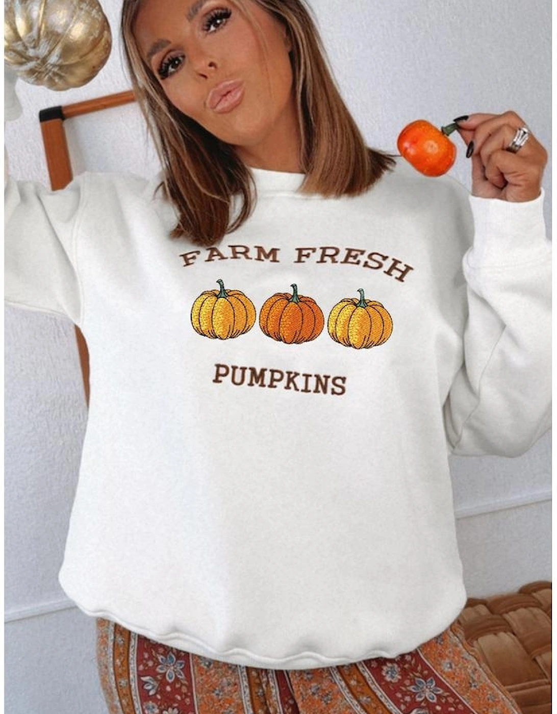White FARM FRESH PUMPKINS Embroidered Graphic Thanksgiving Holiday Sweatshirt