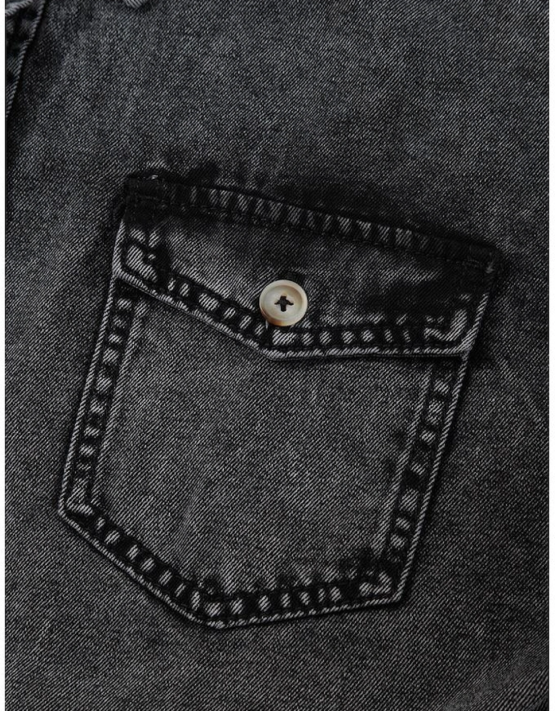 Black Short Sleeve Flap Pocket Button Up Raw Hem Denim Shirt