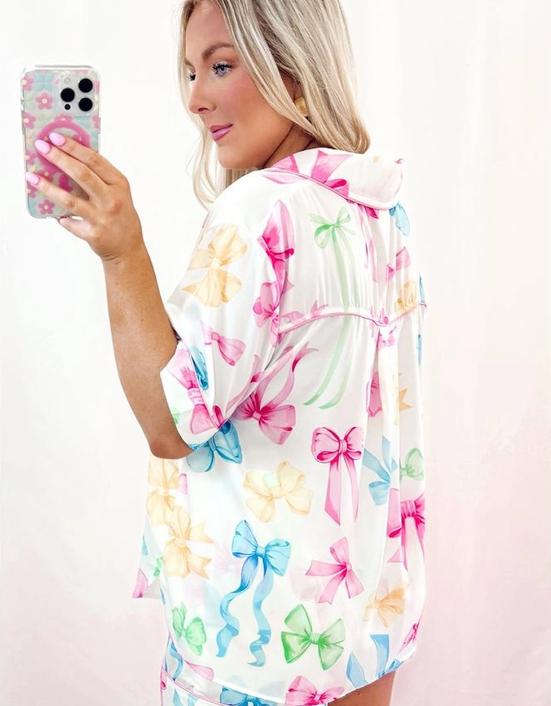 White Bowknot Print Buttoned Shirt High Waist Shorts Pajama Set