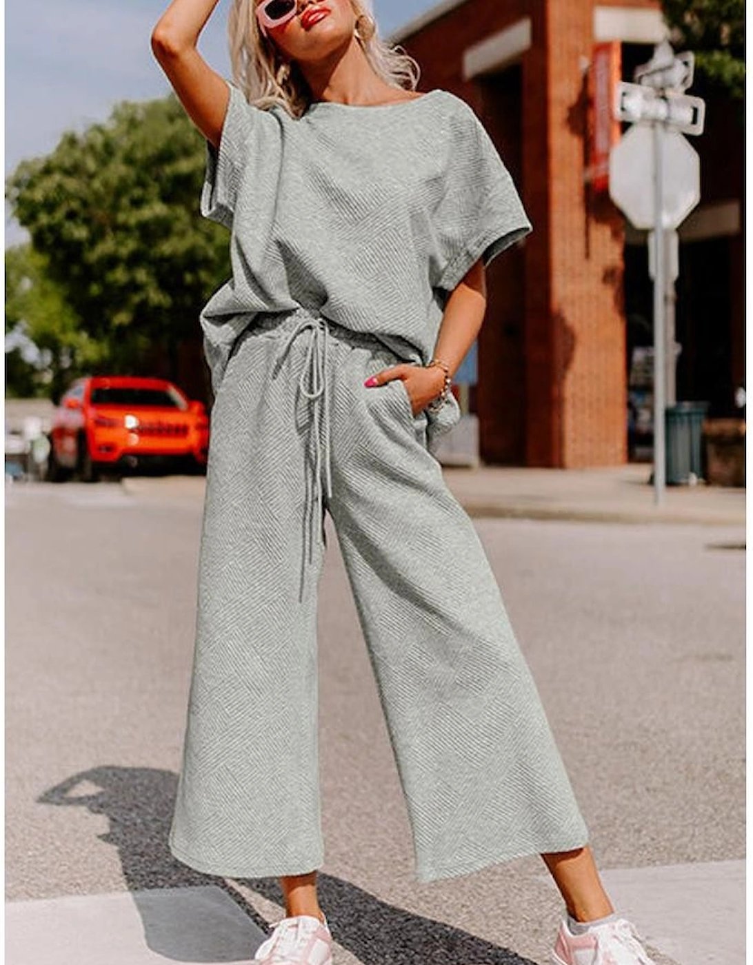 Gray Textured Loose Fit T Shirt and Drawstring Pants Set