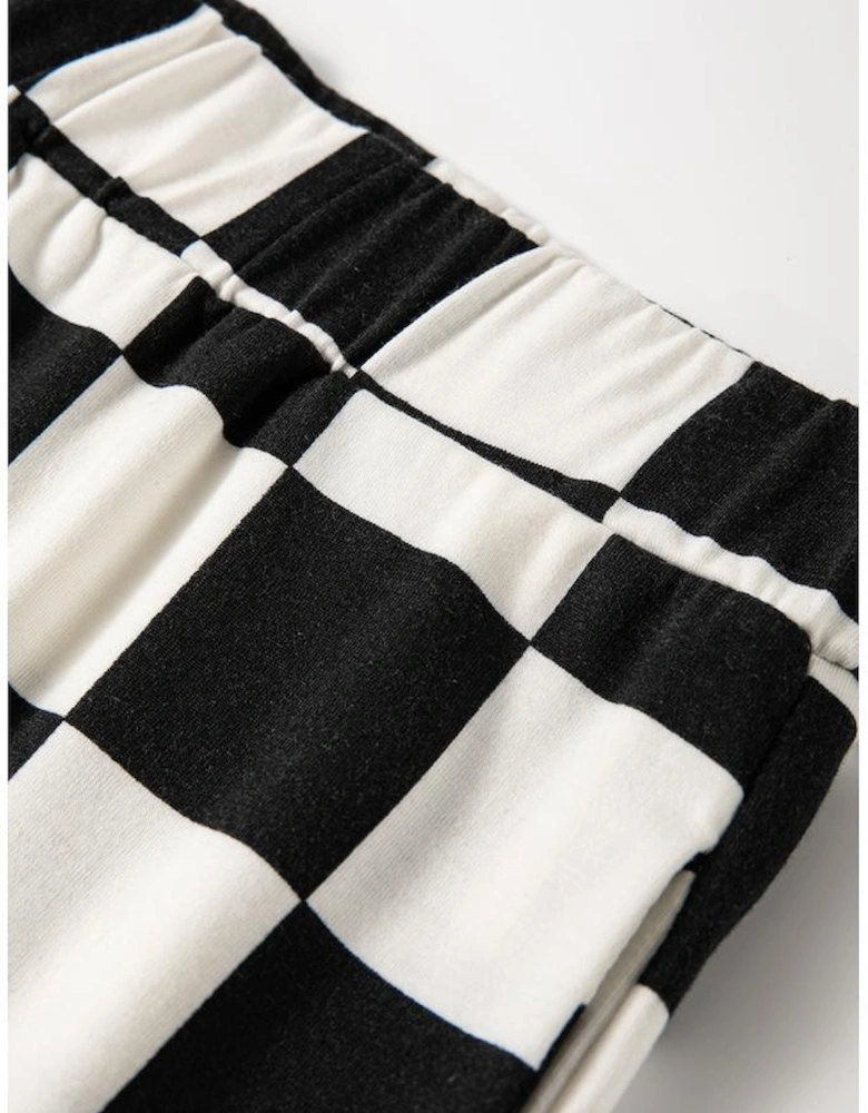 Black Checkerboard Print V Neck Loose Tee and Shorts Lounge Set