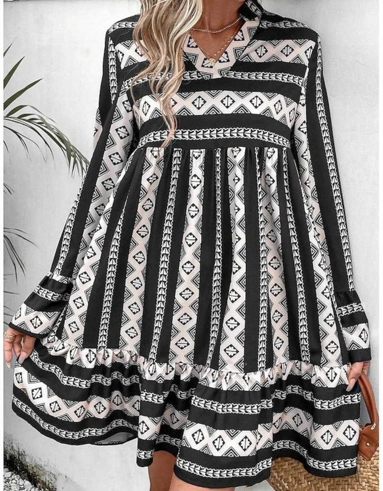 Black Boho Geometric Printed Flared Long Sleeve Mini Dress