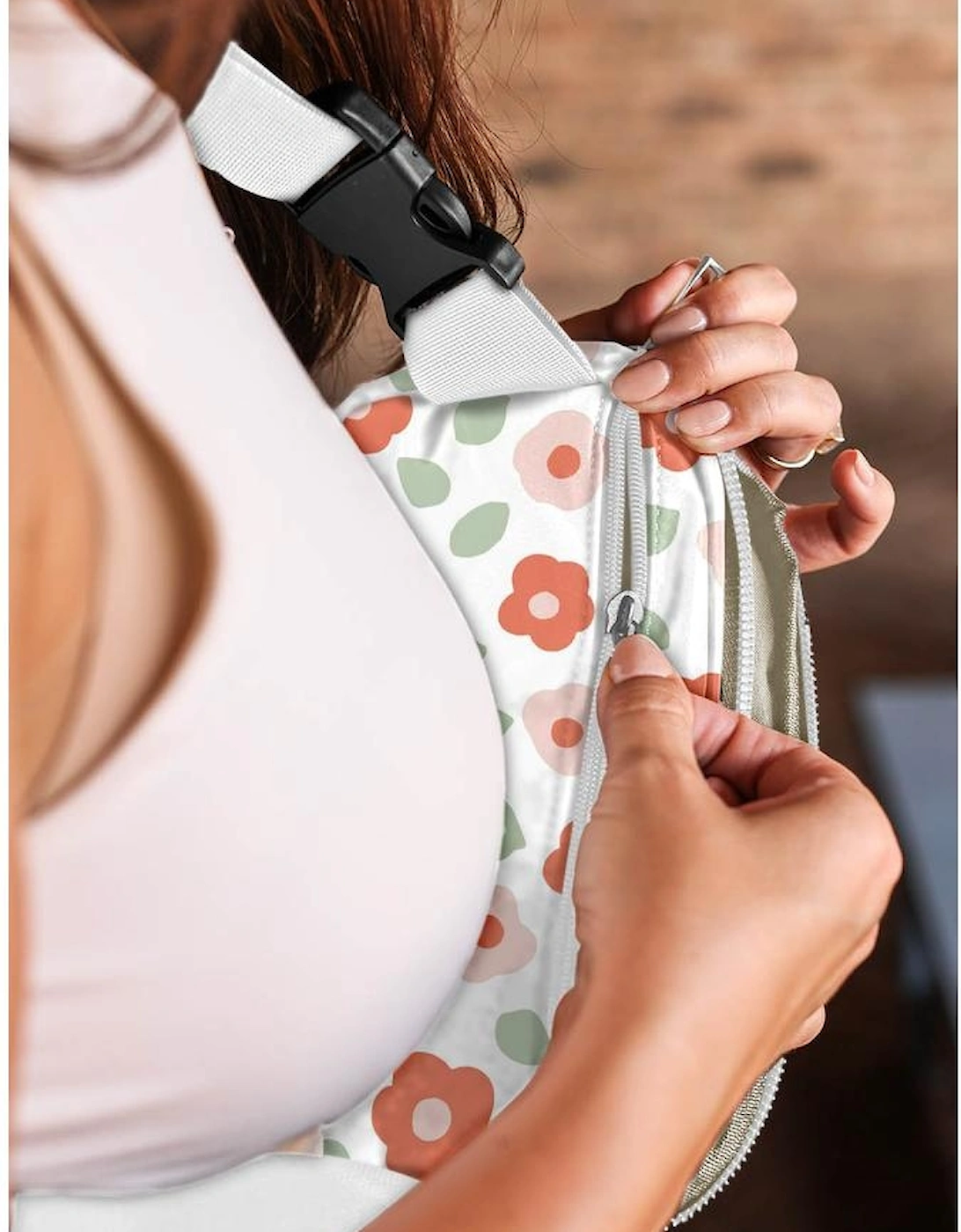 White Floral Print Buckle Wide Belt Zipper Crossbody Bag