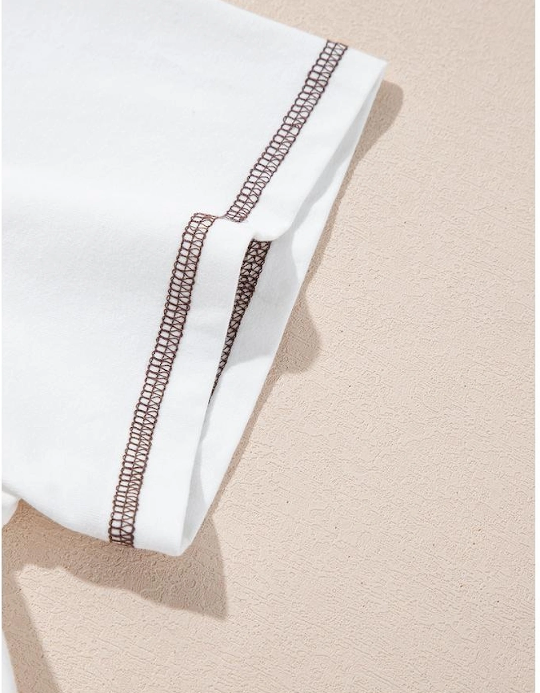 White RODEO Horseshoe Embroidered Patch Pocket T Shirt